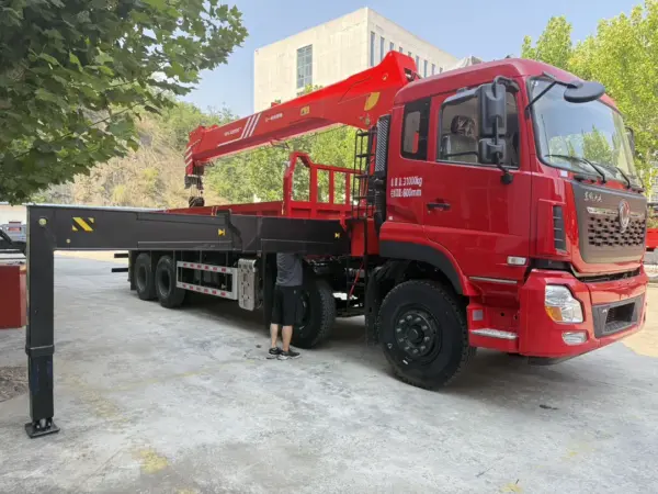 DONGFENG Tianlong 8×4 16 Ton Truck Mounted Crane with SANY SPS40000 Pro