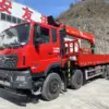 DONGFENG Tianlong KC 8×4 15 Ton Truck Mounted Crane